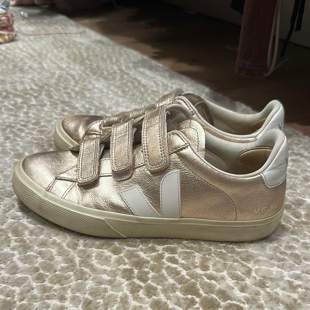 Veja Women's Gold and White Sneakers